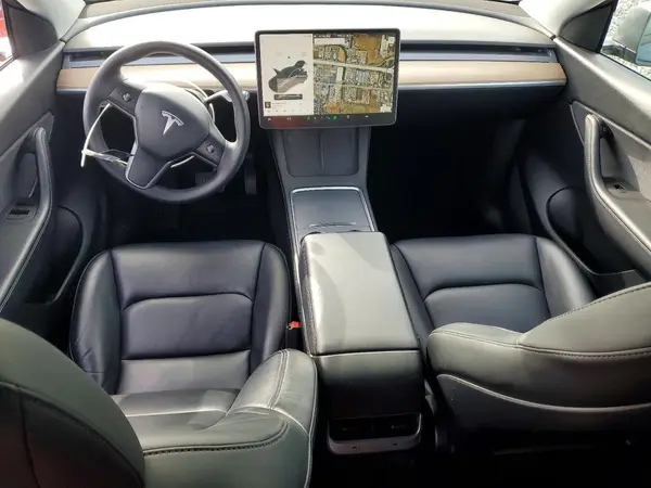 7SAYGDEE8NF329325 2022 TESLA MODEL Y - Image 8