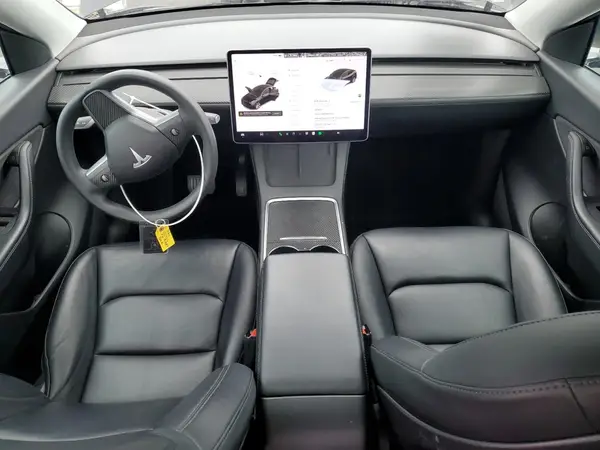 7SAYGDEE8NF349431 2022 TESLA MODEL Y - Image 8