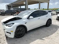7SAYGDEE8NF350952 2022 TESLA MODEL Y