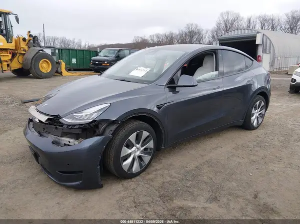 7SAYGDEE8NF355326 2022 TESLA MODEL Y - Image 2