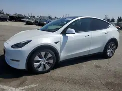 7SAYGDEE8NF361174 2022 TESLA MODEL Y