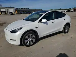7SAYGDEE8NF372434 2022 TESLA MODEL Y