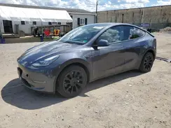 7SAYGDEE8NF386334 2022 TESLA MODEL Y