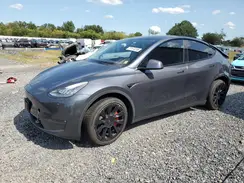 7SAYGDEE8NF387001 2022 TESLA MODEL Y