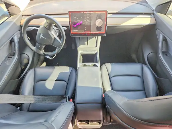 7SAYGDEE8NF398838 2022 TESLA MODEL Y - Image 8