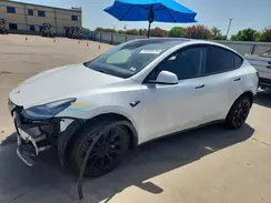 7SAYGDEE8NF419834 2022 TESLA MODEL Y