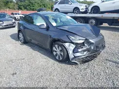 7SAYGDEE8NF424614 2022 TESLA MODEL Y