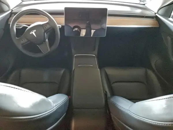 7SAYGDEE8NF424676 2022 TESLA MODEL Y - Image 8