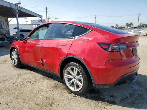 7SAYGDEE8NF434172 2022 TESLA MODEL Y - Image 2
