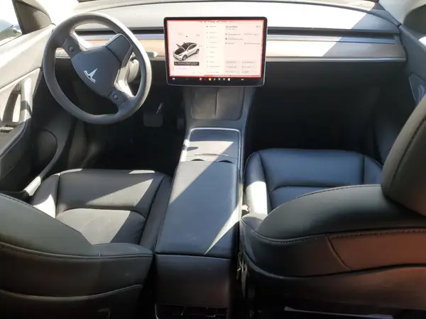 7SAYGDEE8NF443065 2022 TESLA MODEL Y - Image 8