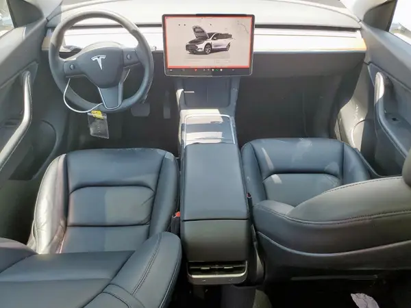 7SAYGDEE8NF445298 2022 TESLA MODEL Y - Image 8