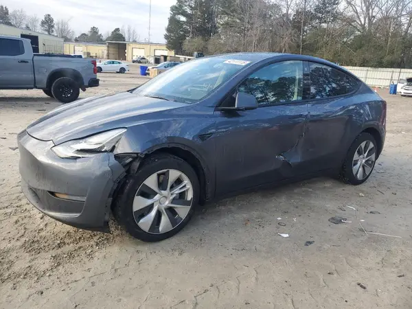 7SAYGDEE8NF461727 2022 TESLA MODEL Y - Image 1