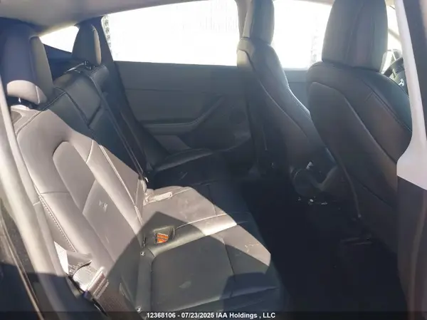 7SAYGDEE8NF468516 2022 TESLA MODEL Y - Image 8