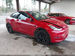 7SAYGDEE8NF479998 2022 TESLA MODEL Y