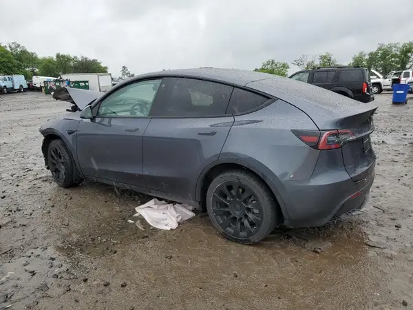 7SAYGDEE8NF481783 2022 TESLA MODEL Y - Image 2