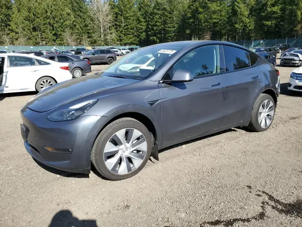 7SAYGDEE8NF518847 2022 TESLA MODEL Y - Image 1