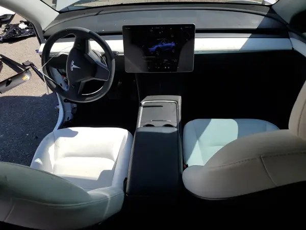 7SAYGDEE8NF551850 2022 TESLA MODEL Y - Image 8