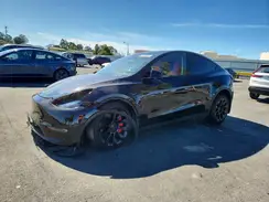7SAYGDEE8NF552559 2022 TESLA MODEL Y