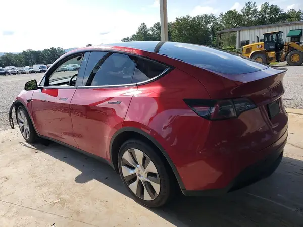 7SAYGDEE8NF554246 2022 TESLA MODEL Y - Image 2