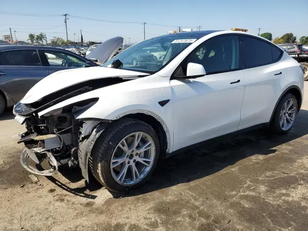 7SAYGDEE8NF554957 2022 TESLA MODEL Y - Image 1