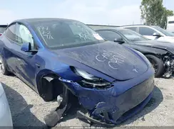 7SAYGDEE8NF559494 2022 TESLA MODEL Y