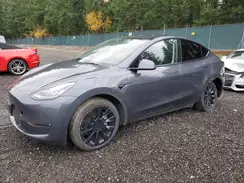 7SAYGDEE8NF576652 2022 TESLA MODEL Y