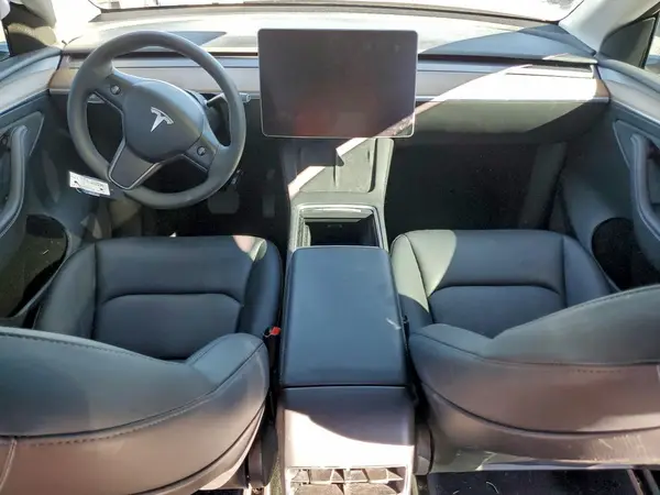 7SAYGDEE8PA025170 2023 TESLA MODEL Y - Image 8