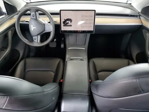 7SAYGDEE8PA033835 2023 TESLA MODEL Y - Image 8