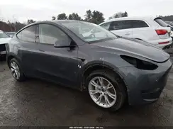 7SAYGDEE8PA033933 2023 TESLA MODEL Y