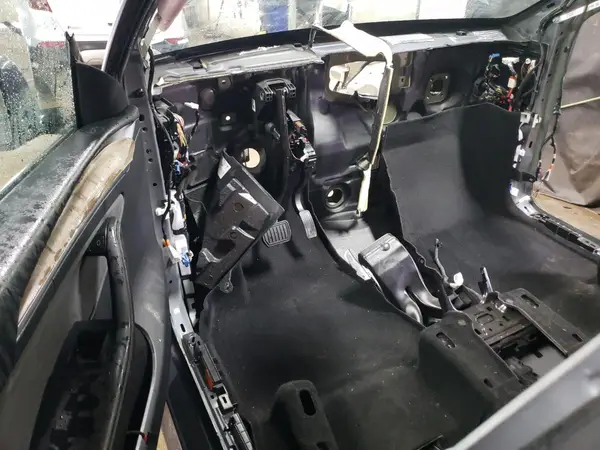 7SAYGDEE8PA039750 2023 TESLA MODEL Y - Image 8