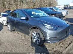 7SAYGDEE8PA041336 2023 TESLA MODEL Y