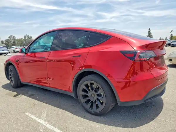 7SAYGDEE8PA041921 2023 TESLA MODEL Y - Image 2