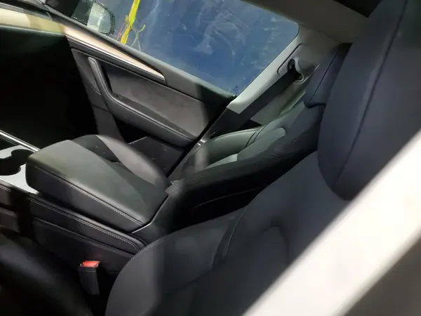 7SAYGDEE8PA044222 2023 TESLA MODEL Y - Image 8