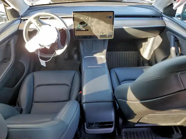 7SAYGDEE8PA050599 2023 TESLA MODEL Y - Image 8