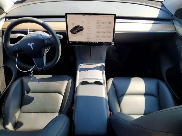 7SAYGDEE8PA054815 2023 TESLA MODEL Y - Image 8