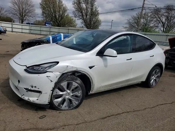 7SAYGDEE8PA055740 2023 TESLA MODEL Y - Image 1