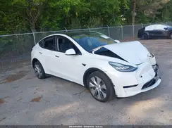 7SAYGDEE8PA056094 2023 TESLA MODEL Y