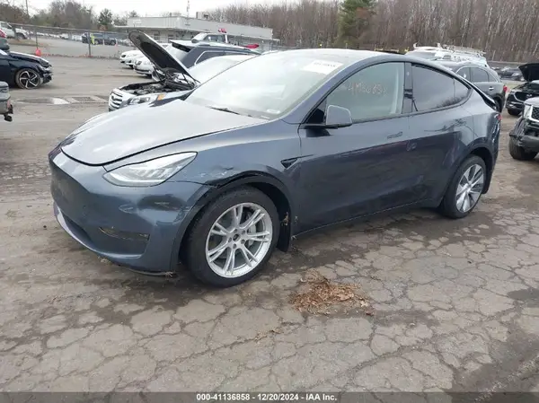 7SAYGDEE8PA057777 2023 TESLA MODEL Y - Image 2