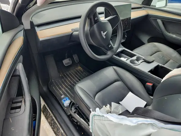 7SAYGDEE8PA058914 2023 TESLA MODEL Y - Image 8