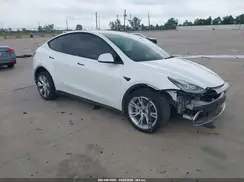 7SAYGDEE8PA062574 2023 TESLA MODEL Y
