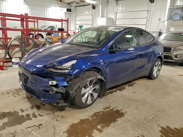 7SAYGDEE8PA063143 2023 TESLA MODEL Y - Image 1