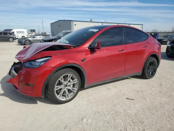 7SAYGDEE8PA063451 2023 TESLA MODEL Y - Image 1