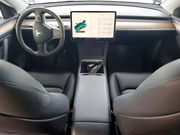 7SAYGDEE8PA068827 2023 TESLA MODEL Y - Image 8