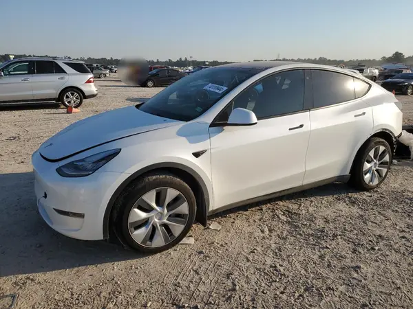 7SAYGDEE8PA069248 2023 TESLA MODEL Y - Image 1