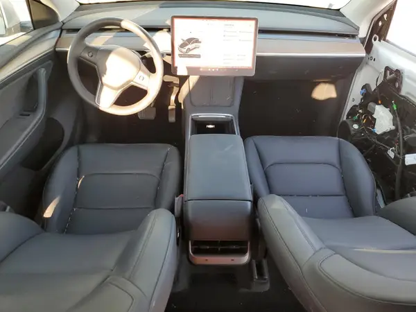 7SAYGDEE8PA069248 2023 TESLA MODEL Y - Image 8