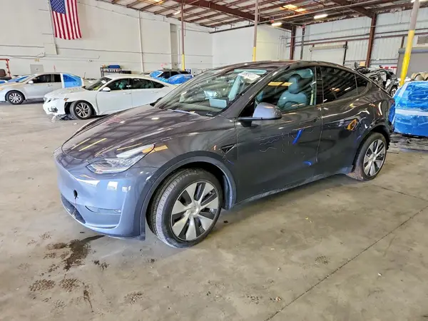 7SAYGDEE8PA078645 2023 TESLA MODEL Y - Image 1