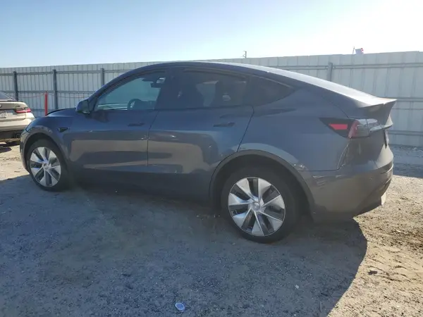 7SAYGDEE8PA082498 2023 TESLA MODEL Y - Image 2
