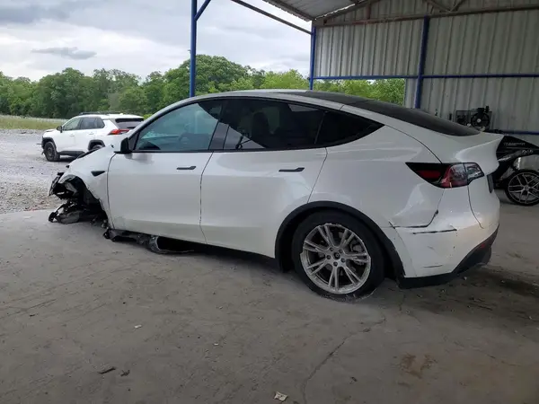 7SAYGDEE8PA083117 2023 TESLA MODEL Y - Image 2