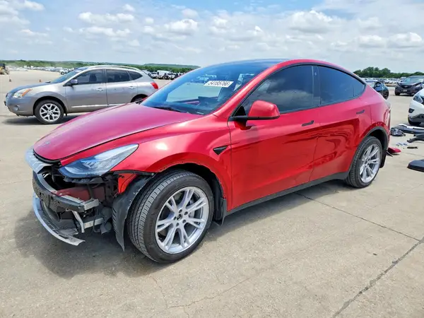 7SAYGDEE8PA088690 2023 TESLA MODEL Y - Image 1