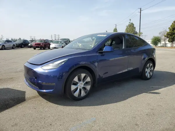 7SAYGDEE8PA090245 2023 TESLA MODEL Y - Image 1